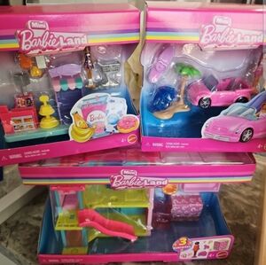 Barbie Mini Playset Trio with Pink, Blue and Yellow Details